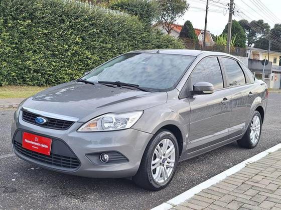 FORD FOCUS 2.0 GLX SEDAN 16V FLEX 4P AUTOMÁTICO
